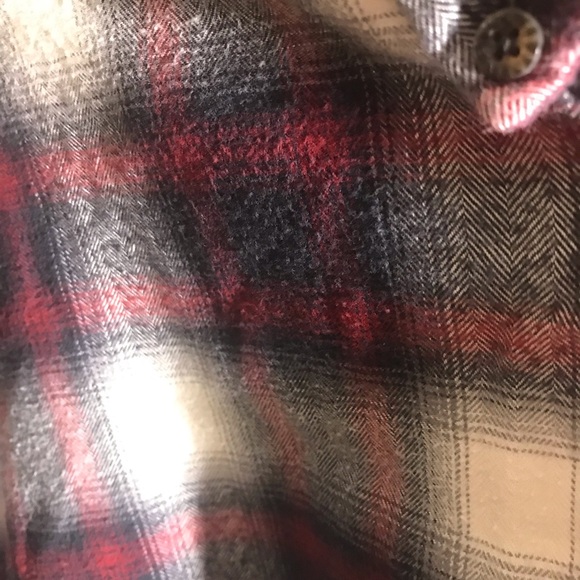 Mens Eddie Bauer L relaxed fit plaid flannel shirt button down red black - Picture 4 of 17